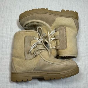 Ugg Mukluk Revival Sheepskin Women's Boots Size 8